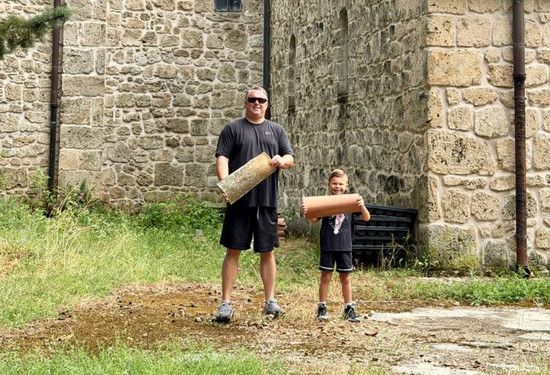 nick and son italy 2026